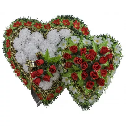 Венок «Два сердца» 95см